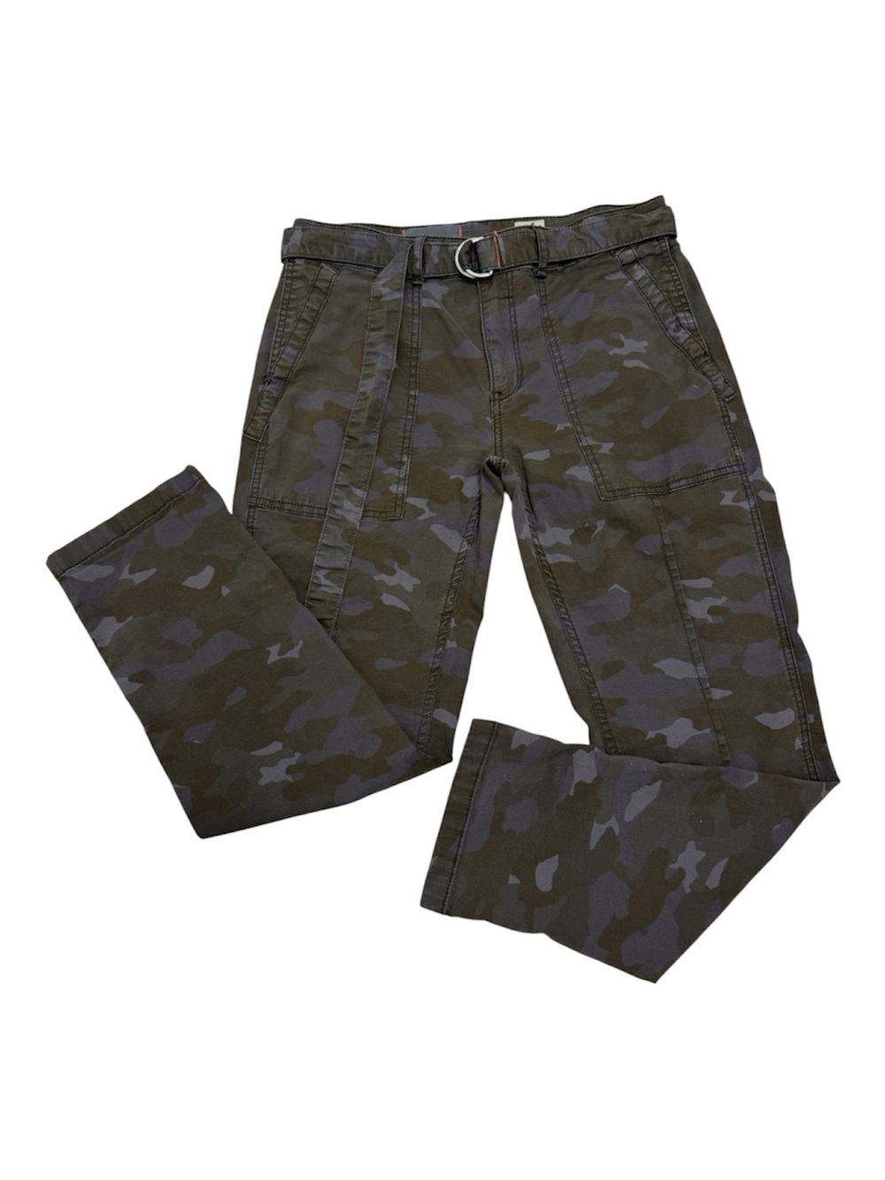 Women’s Wanderer Camo Utility Pants by Anthropologie with belt Size 28